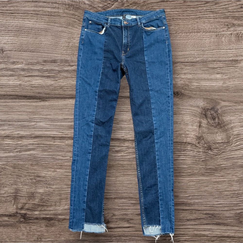 H&M Divided Two Tone Colorblock Jeans Mid Rise Raw Hem Skinny Denim Size 12